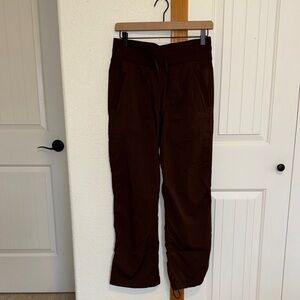 lululemon athletica Men's Dark Brown Cargo Pants petite